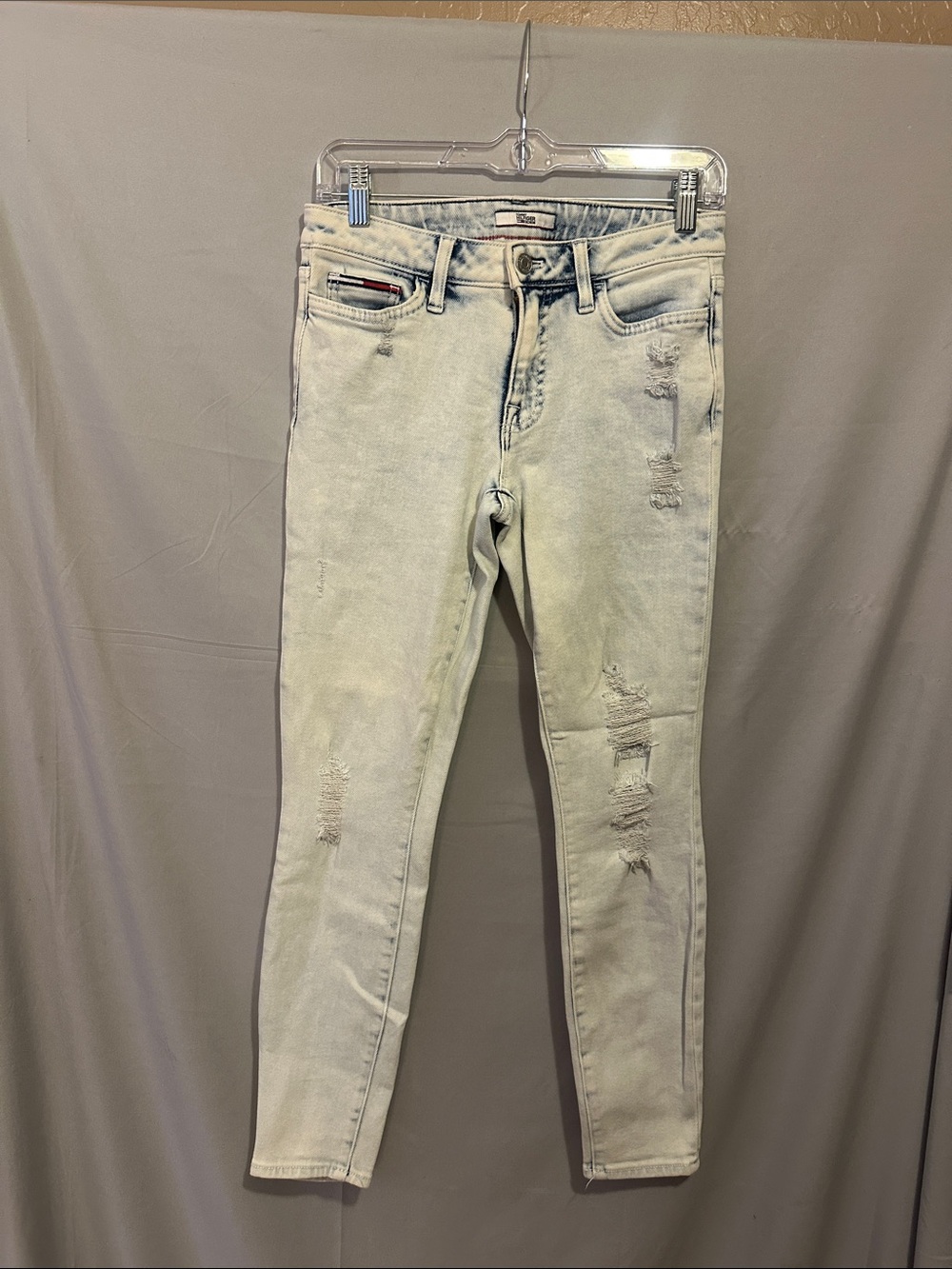 Tommy Hilfiger Light Blue Acid Wash Jeans